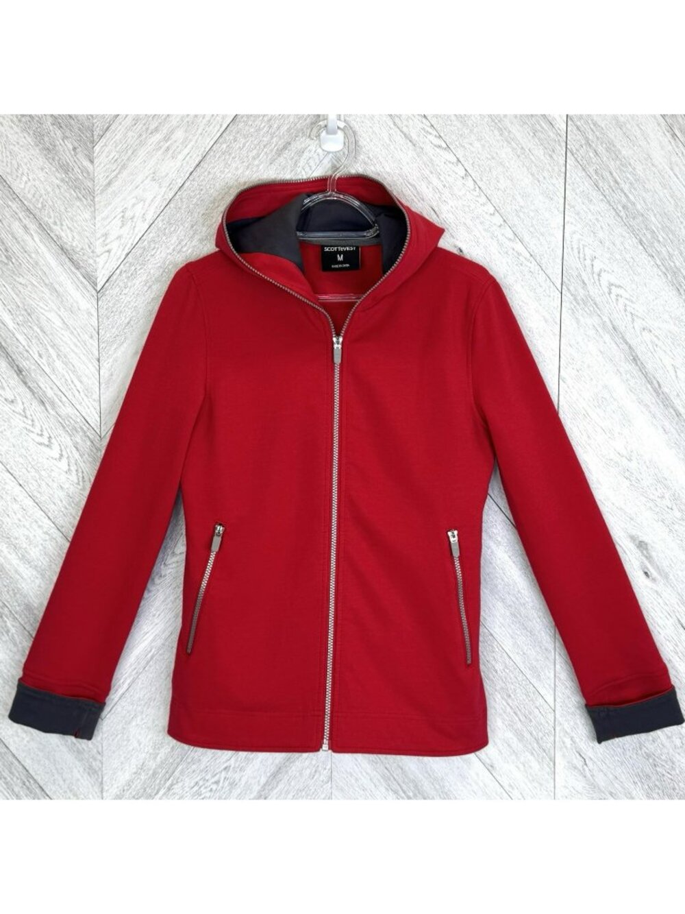 SCOTTeVEST Chloe Hoodie Full Zip Womens Size Medium Red Travel Jacket